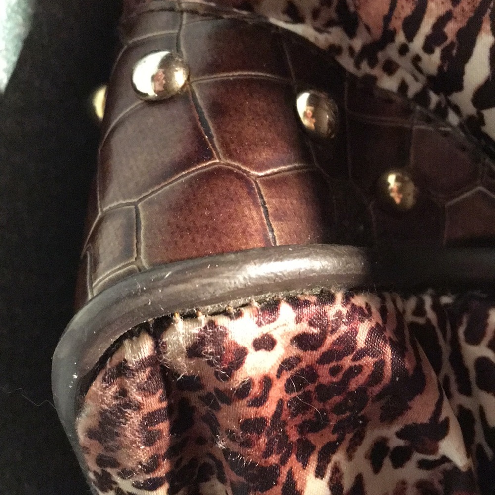 Kathy Van Zealand overnight bag - Picture 3 of 8